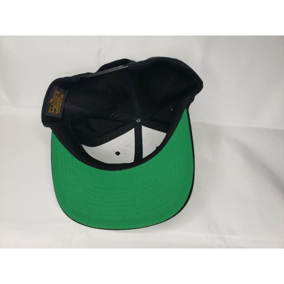 The Classics Yupoong Rose with Gold Crown Snapback Hat – Black Embroidered Acryl - Picture 8 of 9